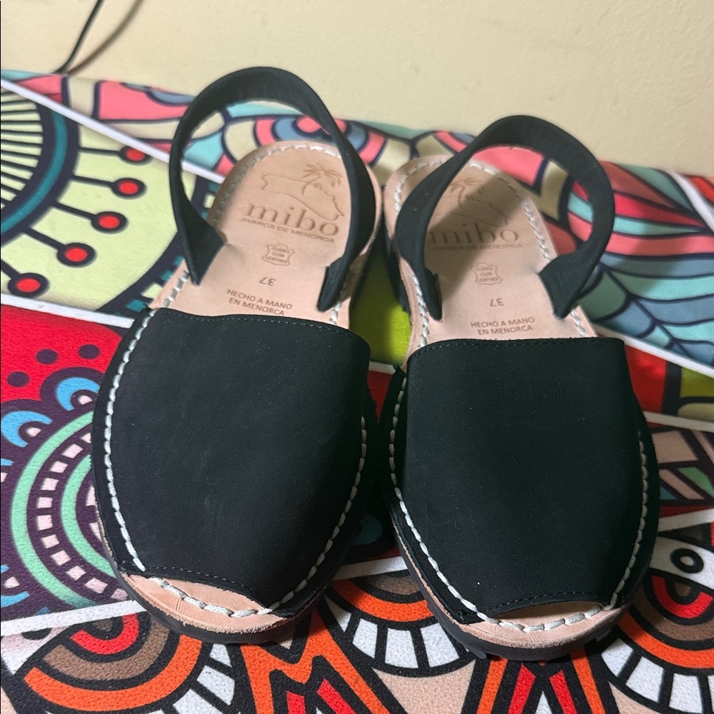 Black Leather Women Sandals